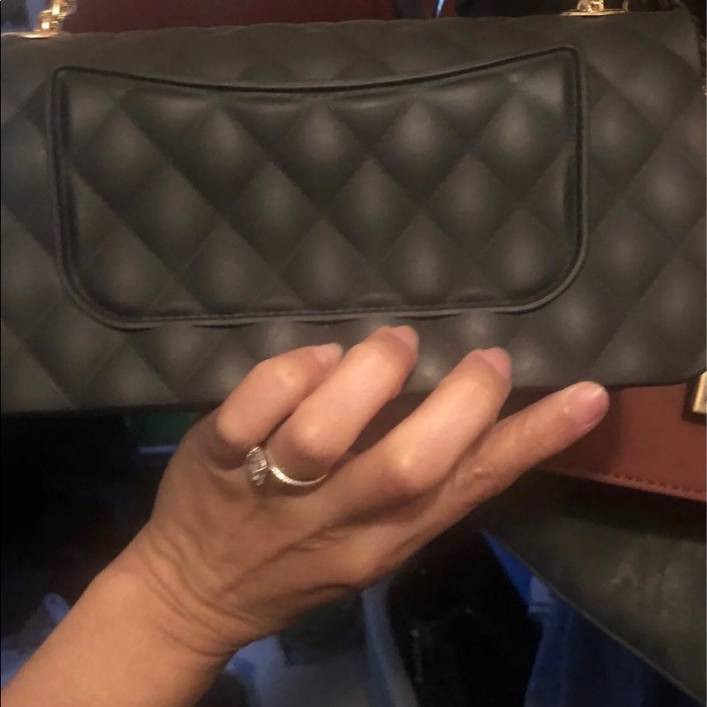 2 purses - Picture 3 of 4